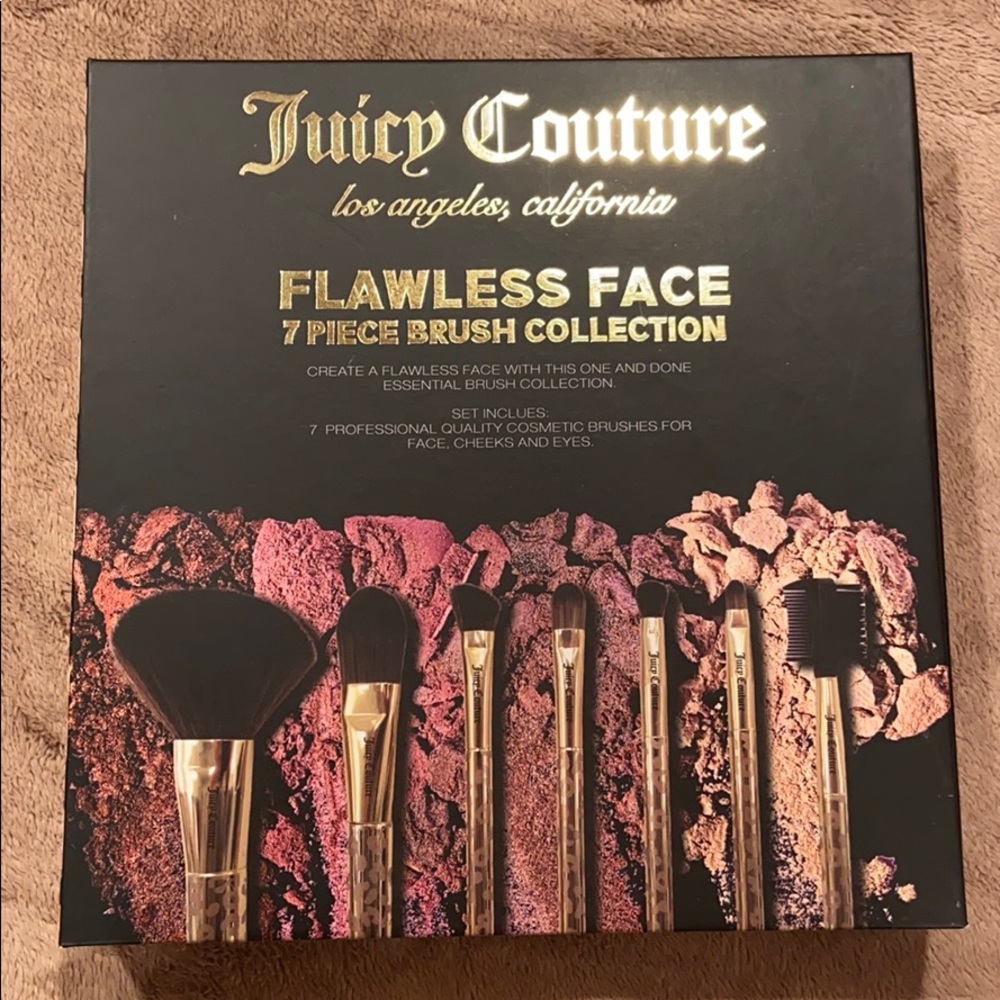 Juicy Couture 7 piece brush collection